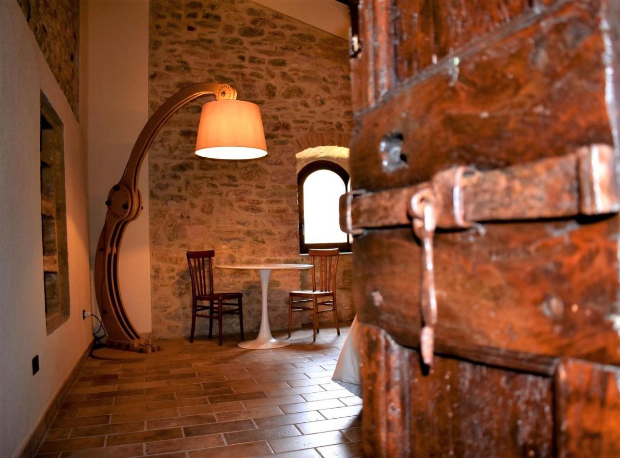 Agriturismo Marcofrate, A Retreat In The Nature Valtopina Exteriör bild